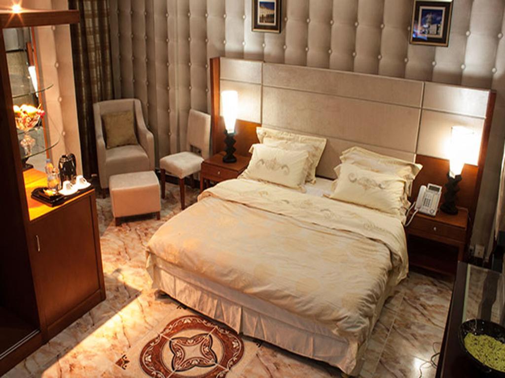 Royal Suites Hotel Нуакшот Экстерьер фото